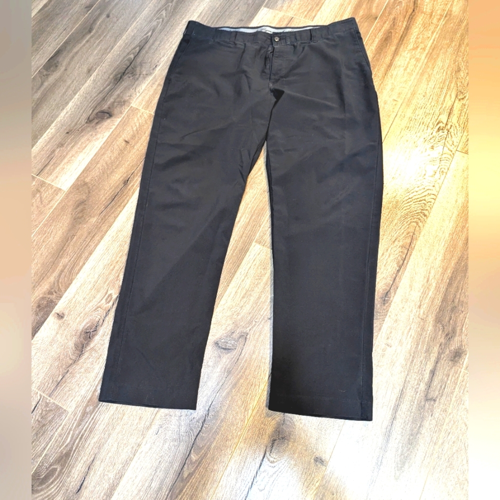 Ben Hogan men’s golf Or Business Casual pants. Size 40 / 32 . GUC. Plus Size.